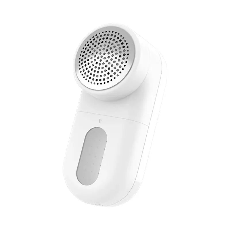 Portable Fluff Pellet Remover for Clothes.